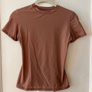 SKIMS Fits Everybody T-Shirt in Rose Clay